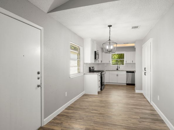 4635 Kilkenny Dr, Houston TX 77048