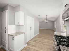 4635 Kilkenny Dr, Houston TX 77048