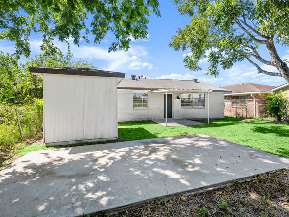 4635 Kilkenny Dr, Houston TX 77048