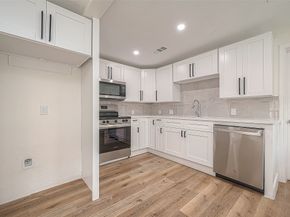 4726 Pease Street, Houston TX 77023