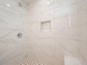 4726 Pease Street, Houston TX 77023