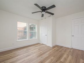 4726 Pease Street, Houston TX 77023