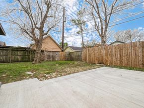 4726 Pease Street, Houston TX 77023