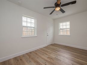 4726 Pease Street, Houston TX 77023