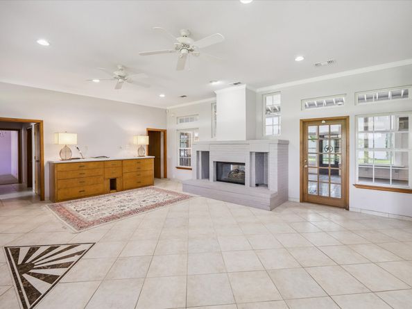1010 Adkins Road, Spring Valley Village TX 77055