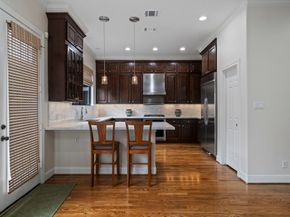 3322 Crosspark Place, Houston TX 77007