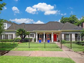 4401 Roseland Street, Houston TX 77006