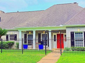 4401 Roseland Street, Houston TX 77006