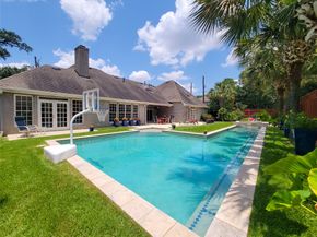 4401 Roseland Street, Houston TX 77006