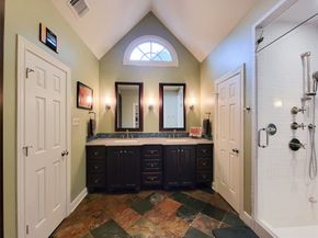 4401 Roseland Street, Houston TX 77006