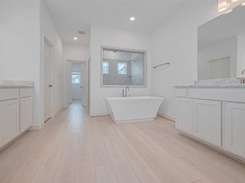 1611 Regents Court