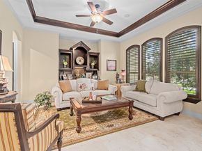 10 Oak Cove Lane, Humble TX 77346