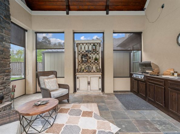 10 Oak Cove Lane, Humble TX 77346