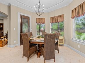 10 Oak Cove Lane, Humble TX 77346