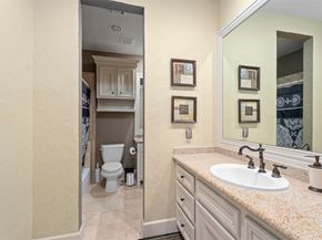 10 Oak Cove Lane, Humble TX 77346