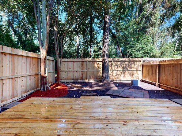 2810 Elm Grove Court, Kingwood TX 77339