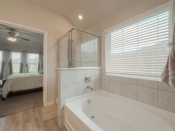 22607 Rising Rosehill Lane, Tomball TX 77377