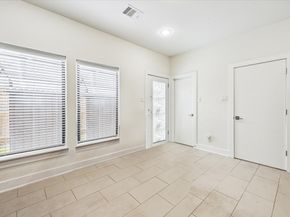 1505 Detering Street, Houston TX 77007