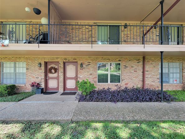 7600 Burgoyne Road 114, Houston TX 77063