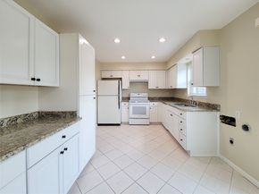 7600 Burgoyne Road 114, Houston TX 77063