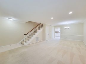 7600 Burgoyne Road 114, Houston TX 77063
