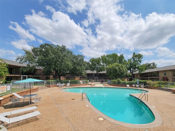 7600 Burgoyne Road 114, Houston TX 77063