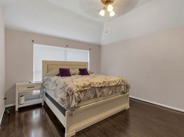 230 Shekel Lane, Houston TX 77015