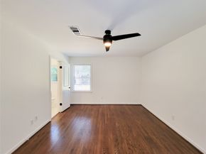 9506 Vogue Lane, Houston TX 77080