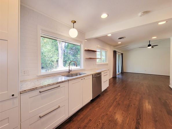 9506 Vogue Lane, Houston TX 77080