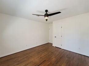 9506 Vogue Lane, Houston TX 77080