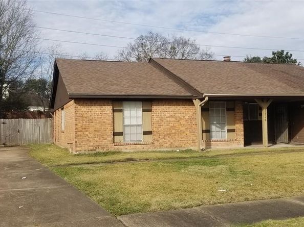 3826 Quiet Place Drive, Houston TX 77082