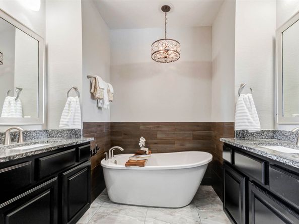 11932 Stirling Row Lane, Houston TX 77082
