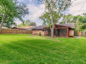 11419 Hillcroft Street, Houston TX 77035