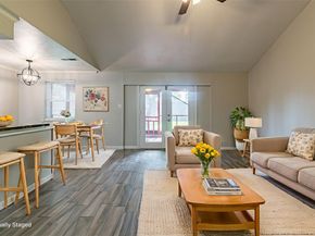11419 Hillcroft Street, Houston TX 77035