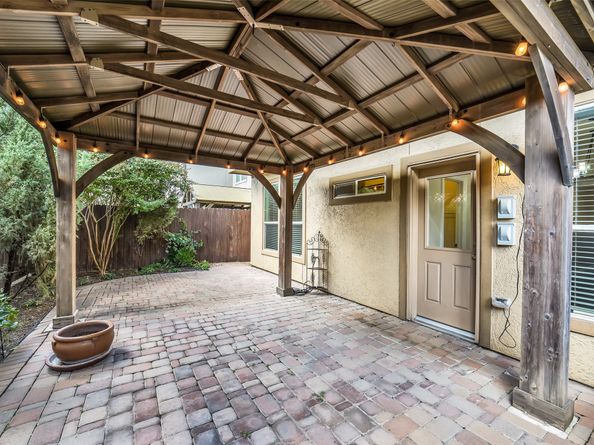 10915 Upland Pass Drive, Houston TX 77043