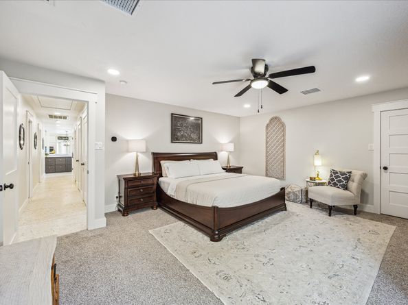 9719 Atwell Drive, Houston TX 77096