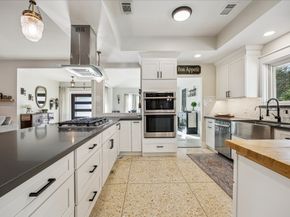 9719 Atwell Drive, Houston TX 77096
