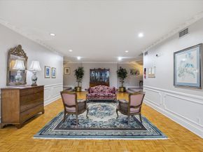 2700 Bellefontaine Street B12, Houston TX 77025
