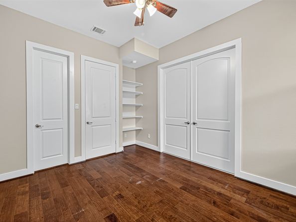 9508 Cedarpost Square Street, Houston TX 77055