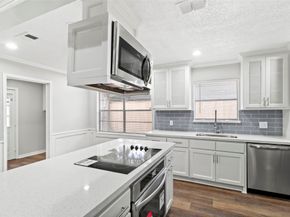 2019 Shadow Bend Drive, Houston TX 77043