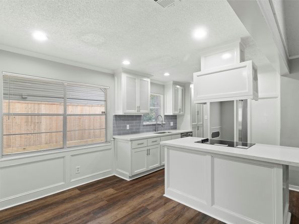 2019 Shadow Bend Drive, Houston TX 77043