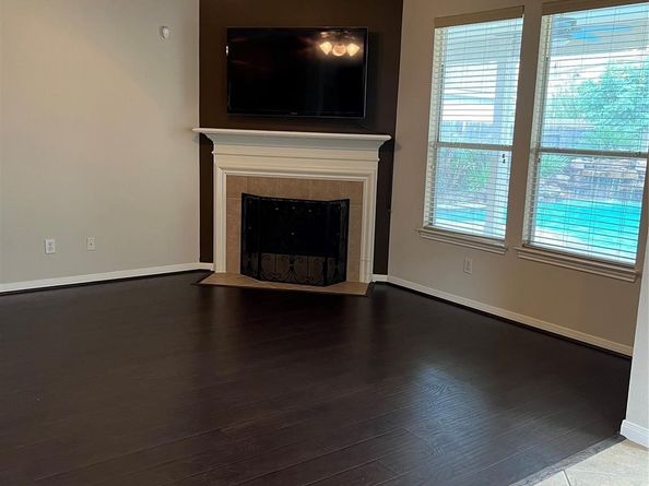 8855 Distant Woods Drive, Houston TX 77095