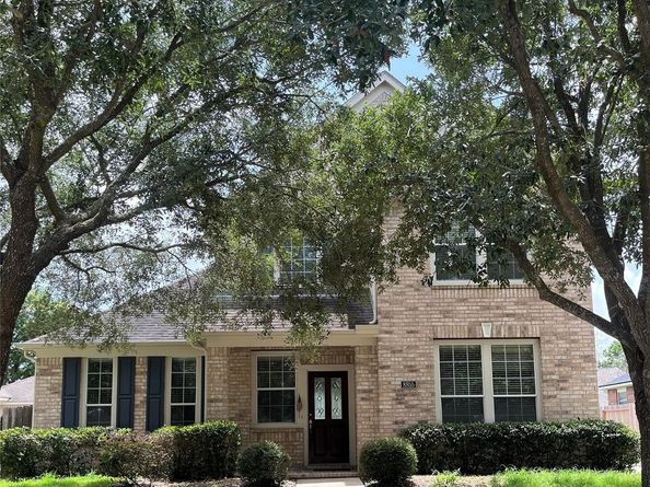 8855 Distant Woods Drive, Houston TX 77095