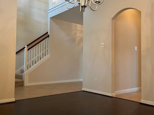 8855 Distant Woods Drive, Houston TX 77095