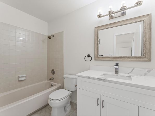 7643 Cambridge Street 7643, Houston TX 77054
