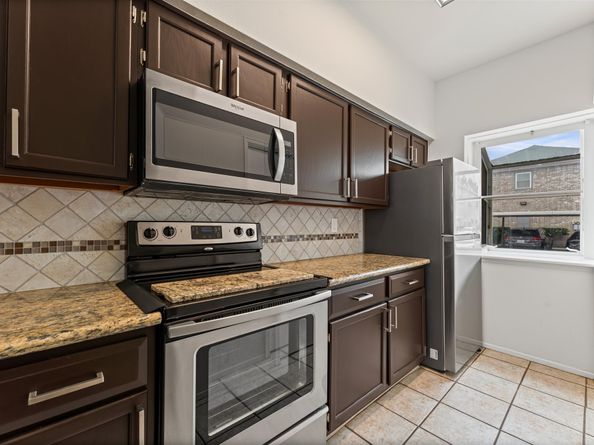 7643 Cambridge Street 7643, Houston TX 77054