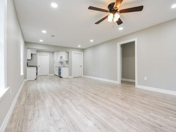 6810 Tommye Street, Houston TX 77028