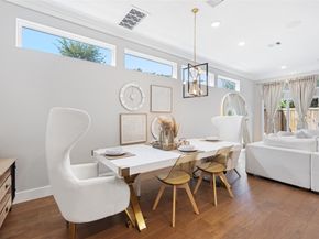 7033 Avenue L, Houston TX 77011