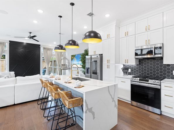 7033 Avenue L, Houston TX 77011