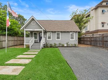 1601 Goliad Street